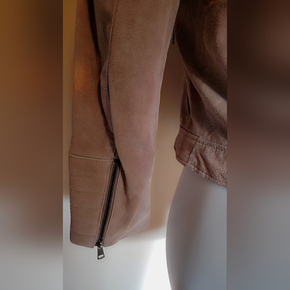 Women's Tan Genuine Leather Jacket 🤎 - Picture 8 of 11